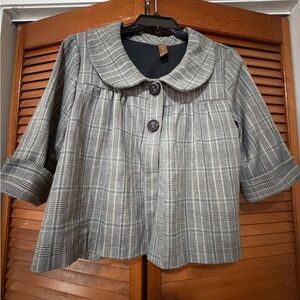Copper Key Gray Plaid Blazer with black buttons, Size Large like new